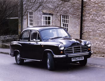 Hindustan Ambassador Nova '1990–99