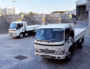 Hino 300-616 Factory Dump '2007–11