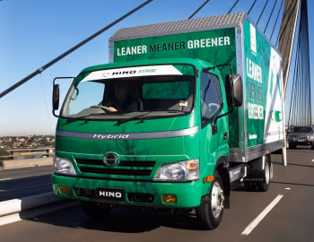 Hino 300-714 Hybrid '2007–11