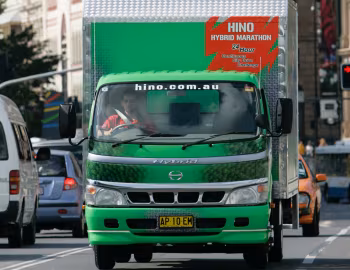 Hino 300-714 Hybrid '2007–11