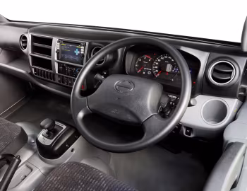 Panel frontal Hino 300-716 Hybrid '2011–14
