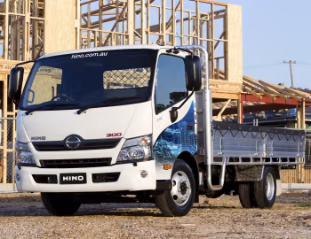 Hino 300-716 Trade Ace '2011–14