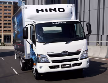 Hino 300-917 '2011–14