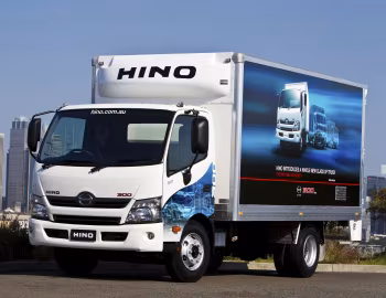 Hino 300-917 '2011–14