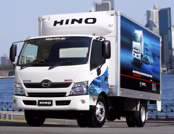 Hino 300-917 '2011–14