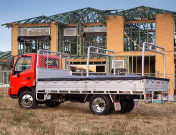 Hino 300-921 '2014–pr.