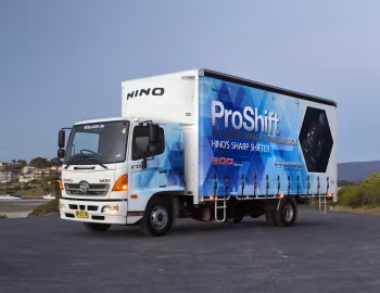 Hino 500 FD '2001–pr.