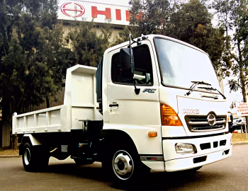 Hino 500 FC 1018 '2008–pr.