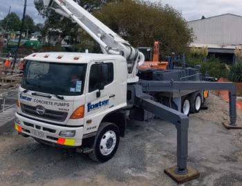 Hino 500 FM 2632 Concrete Pump [New Zealand]