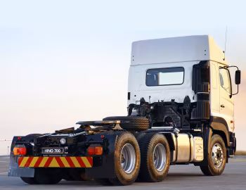 Hino 700 2845 Tractor '2009–pr.
