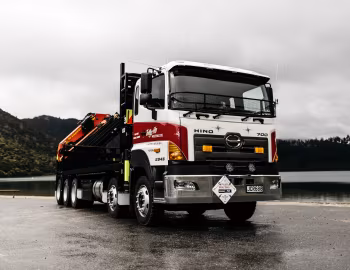 Hino 700 2945 [New Zealand] '2003–????