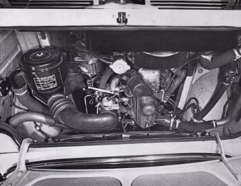 Bajo el capó Hino Contessa 1300 (PD100) '02.1964–03.1967