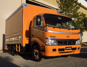 Hino Dutro Hybrid '2002–11