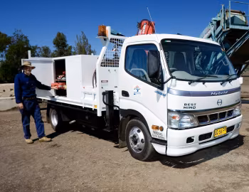 Hino Dutro Hybrid '2002–11