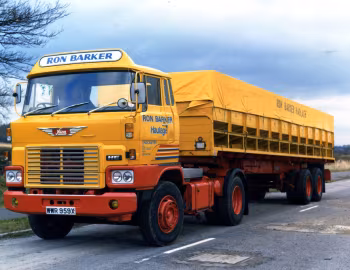 Hino HE35D '1971–????