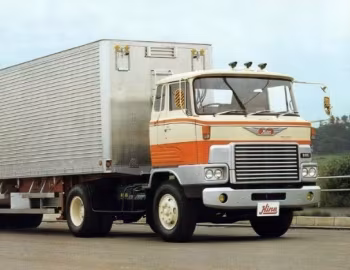 Hino HE 366E '1979–81
