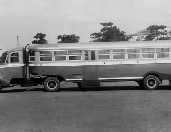 Hino Type T11B+T25 Trailer Bus '10.1947–50