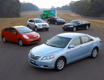 Lexus RX 400h, Lexus GS 450h, Lexus LS 600h L, Toyota, Hino