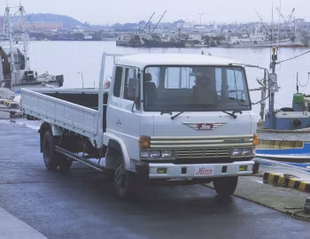 Hino Ranger 4D '1985