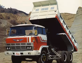 Hino ZM302D dump truck '1975–80