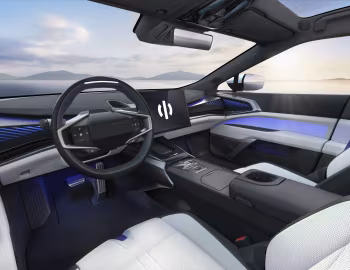 Торпедо HiPhi Z '12.2022–н.в.