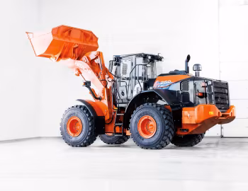 Hitachi ZW250-6 '2017–н.в.