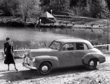 Holden 48-215 '11.1948–10.1953