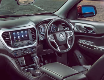 Interior Holden Acadia LTZ-V '2018–20