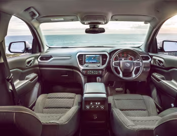 Передня панель Holden Acadia LT '2018–20