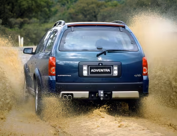 Holden Adventra CX8 (VY) '2003–05