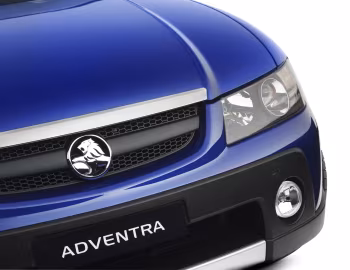 Holden Adventra LX8 (VZ) '2005–06