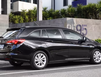 Holden Astra Sportwagon '2017–19