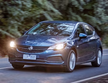 Holden Astra '2016–20