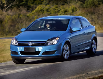 Holden Astra CDX 3-door (AH) '2005–07