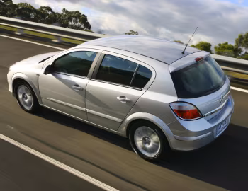 Holden Astra CDTi 5-door (AH) '2006–07
