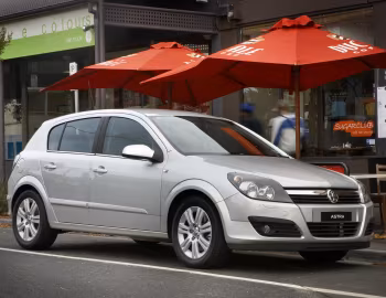Holden Astra CDTi 5-door (AH) '2006–07