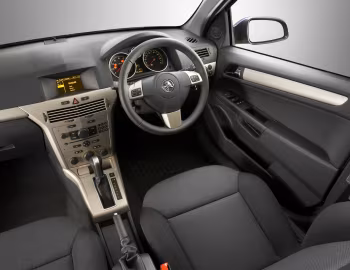 Interior Holden Astra CDX Wagon (AH) '2007–09