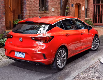 Holden Astra RSV '2016–20
