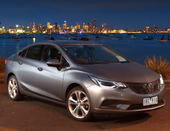 Holden Astra Sedan (BL) '2017–19
