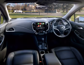 Painel frontal Holden Astra Sedan (BL) '2017–19