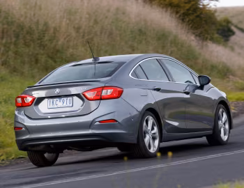 Holden Astra Sedan (BL) '2017–19