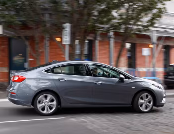 Holden Astra Sedan (BL) '2017–19