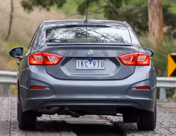 Holden Astra Sedan (BL) '2017–19