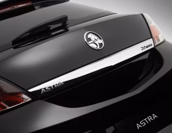Holden Astra SRi Turbo 3-door (AH) '2007–09