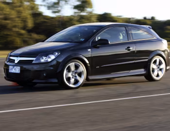 Holden Astra SRi Turbo 3-door (AH) '2007–09