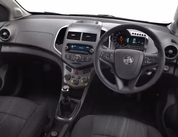 Painel frontal Holden Barina (TM) '2011–16