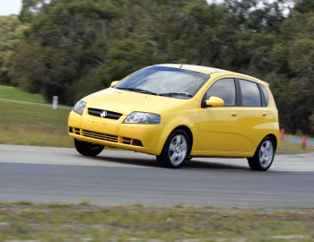 Holden Barina 5-door (TK) '2005–08