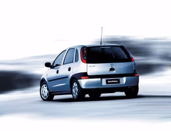 Holden Barina 5-door (XC) '2000–03