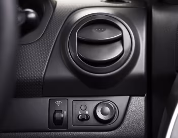 Interior Holden Barina Sedan (TK) '2006–11.2011