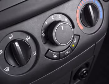 Interior Holden Barina Sedan (TK) '2006–11.2011
